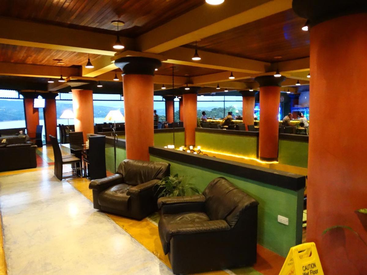 Lake Arenal Brewery & Hotel Tilaran Exterior photo